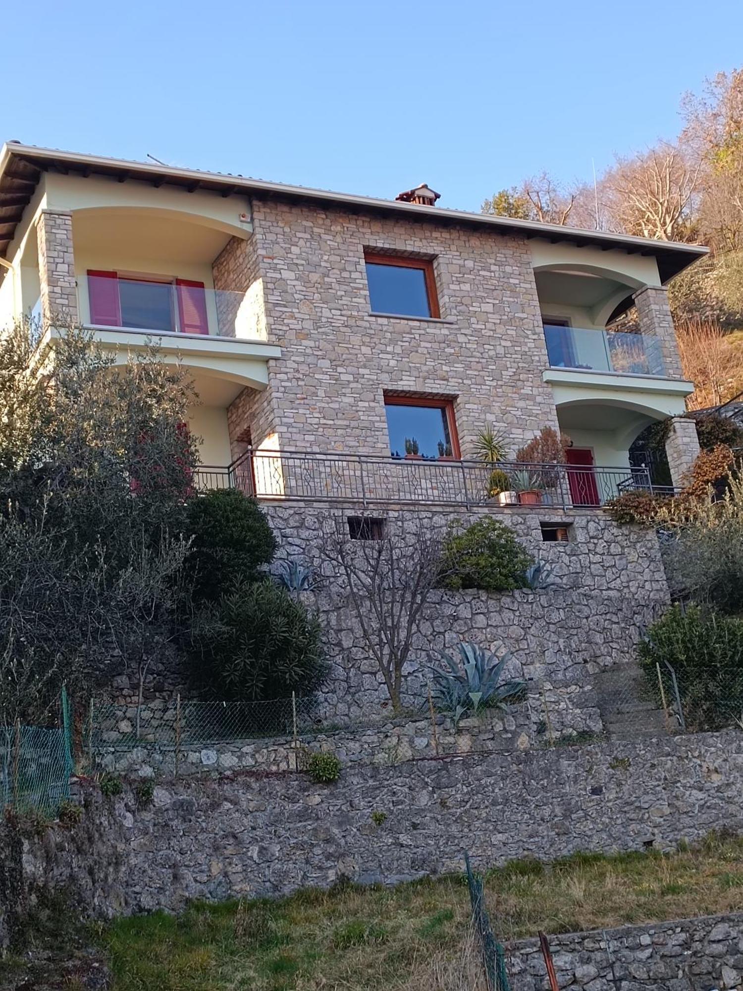 B&B Bellavista Castro  Buitenkant foto