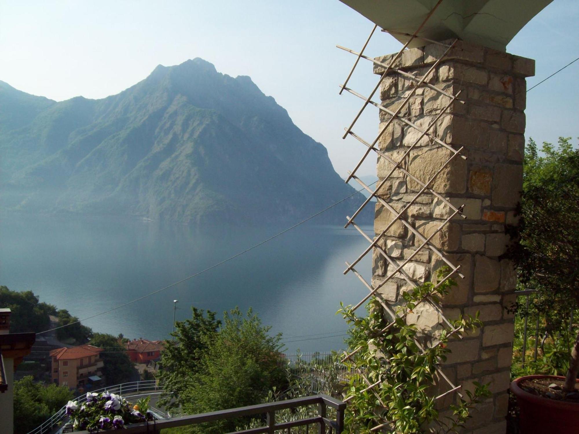 B&B Bellavista Castro  Buitenkant foto