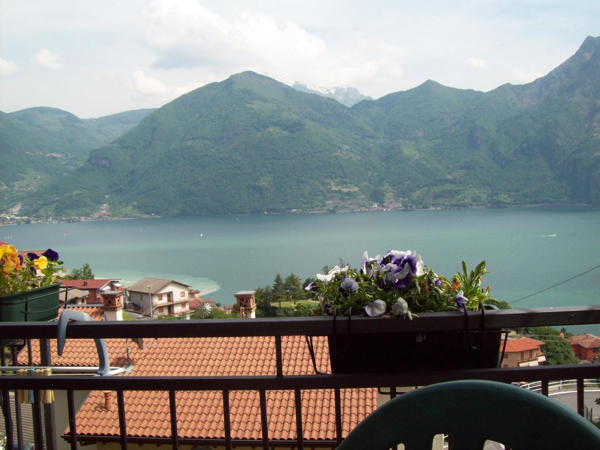 B&B Bellavista Castro  Buitenkant foto