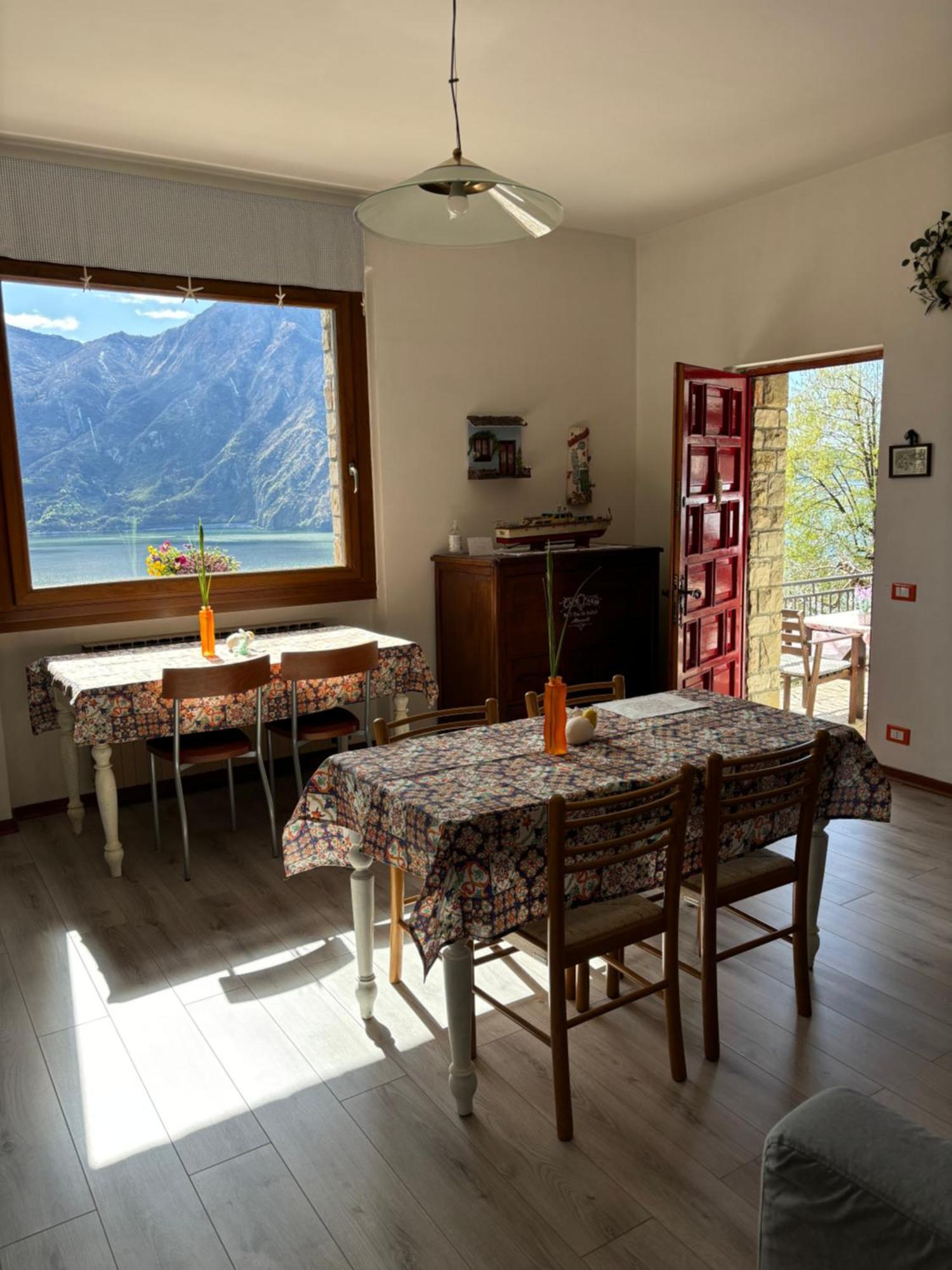 B&B Bellavista Castro  Buitenkant foto