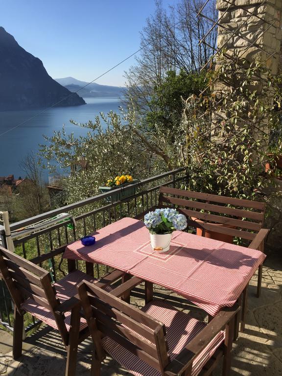 B&B Bellavista Castro  Buitenkant foto